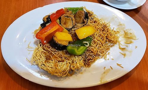 Wo Che Estate Vegetarian Restaurant 天賜素齋